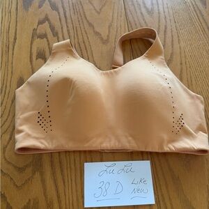 lululemon athletica Women's Sports Bra - 38d